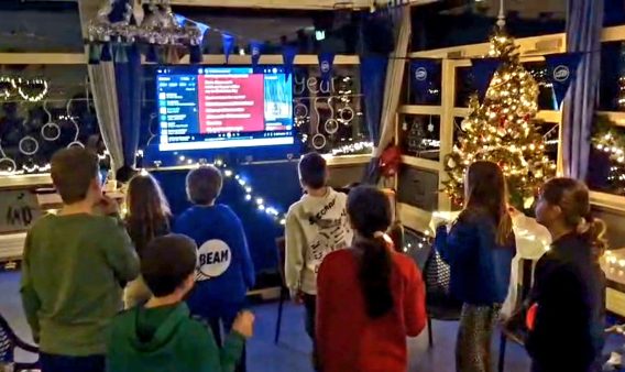 VZOD J4 viert sinterkerst