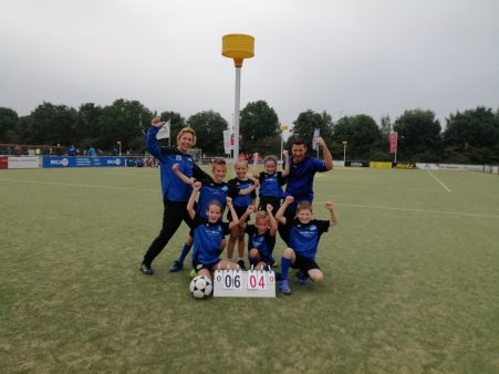 VZOD E1 super trots na overwinning