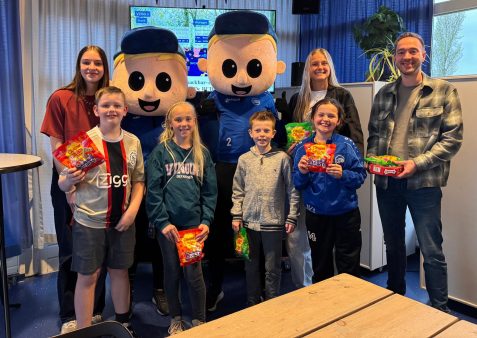 Fée & Seth aanwezig bij muziek bingo